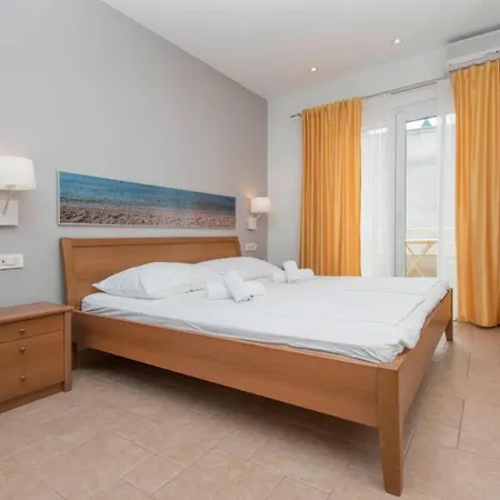 Apartments Antonio Tučepi Szoba fotó