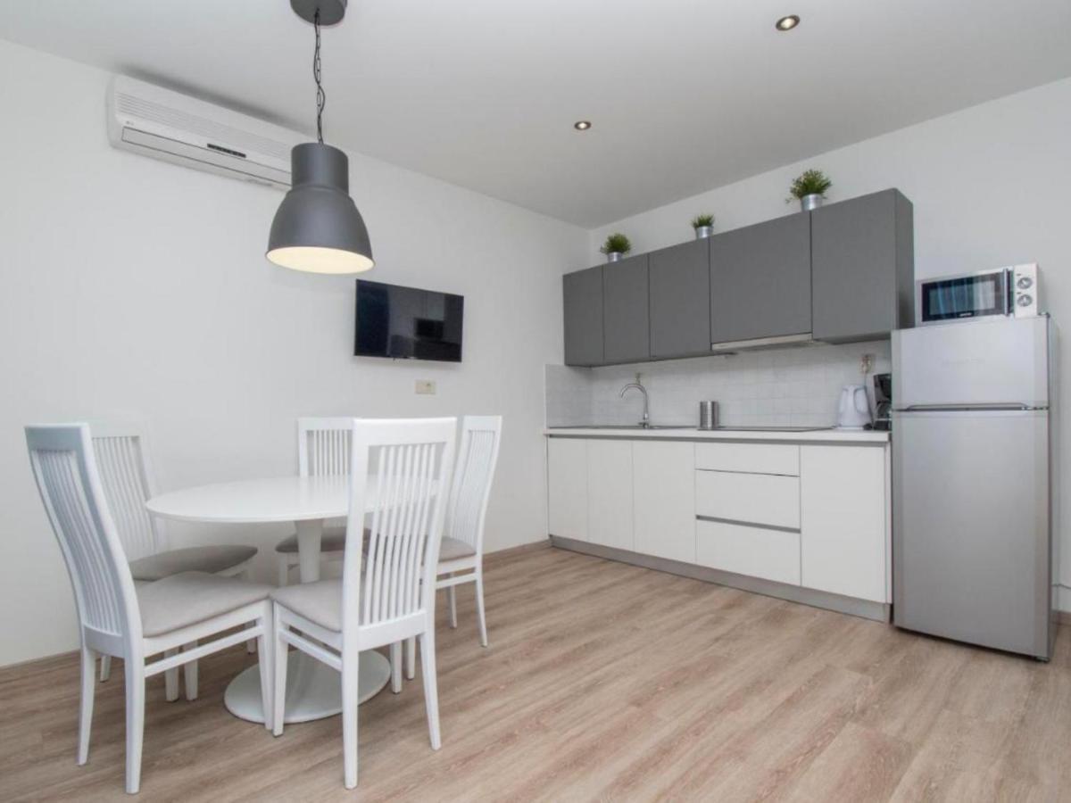 Antonio Apartment Tucepi